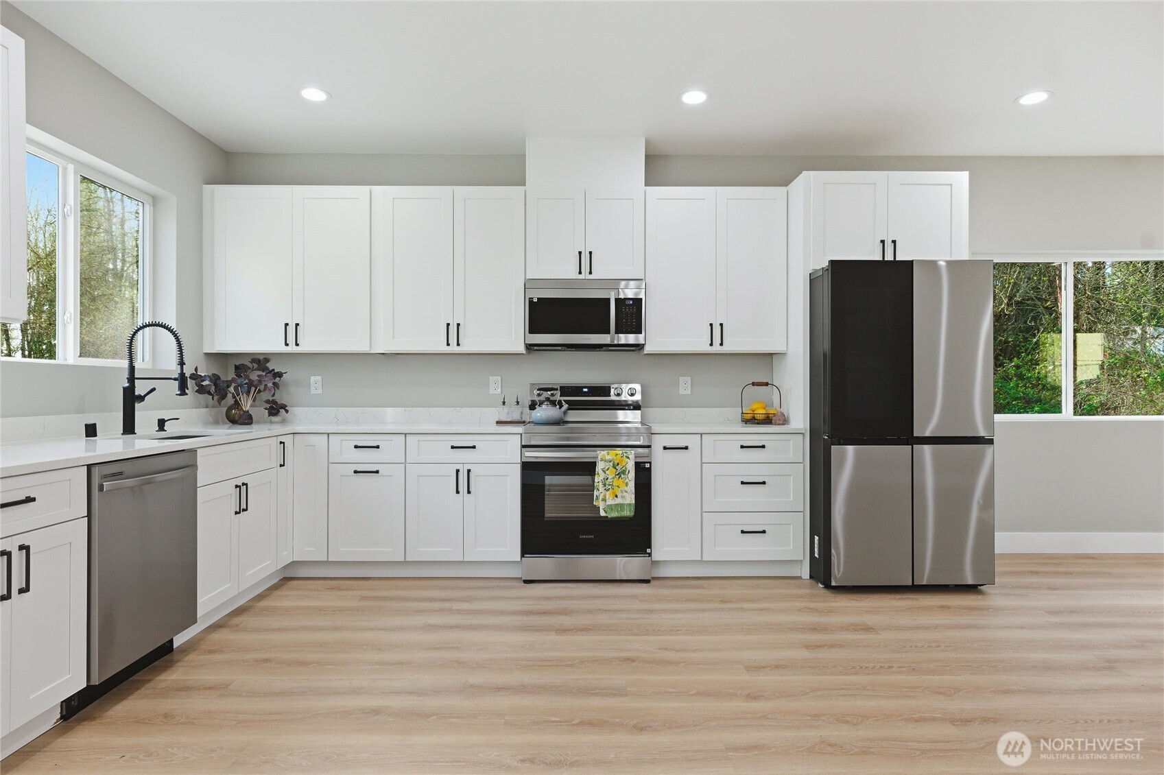 9226 S Yakima Avenue , Tacoma, WA 98444-4244