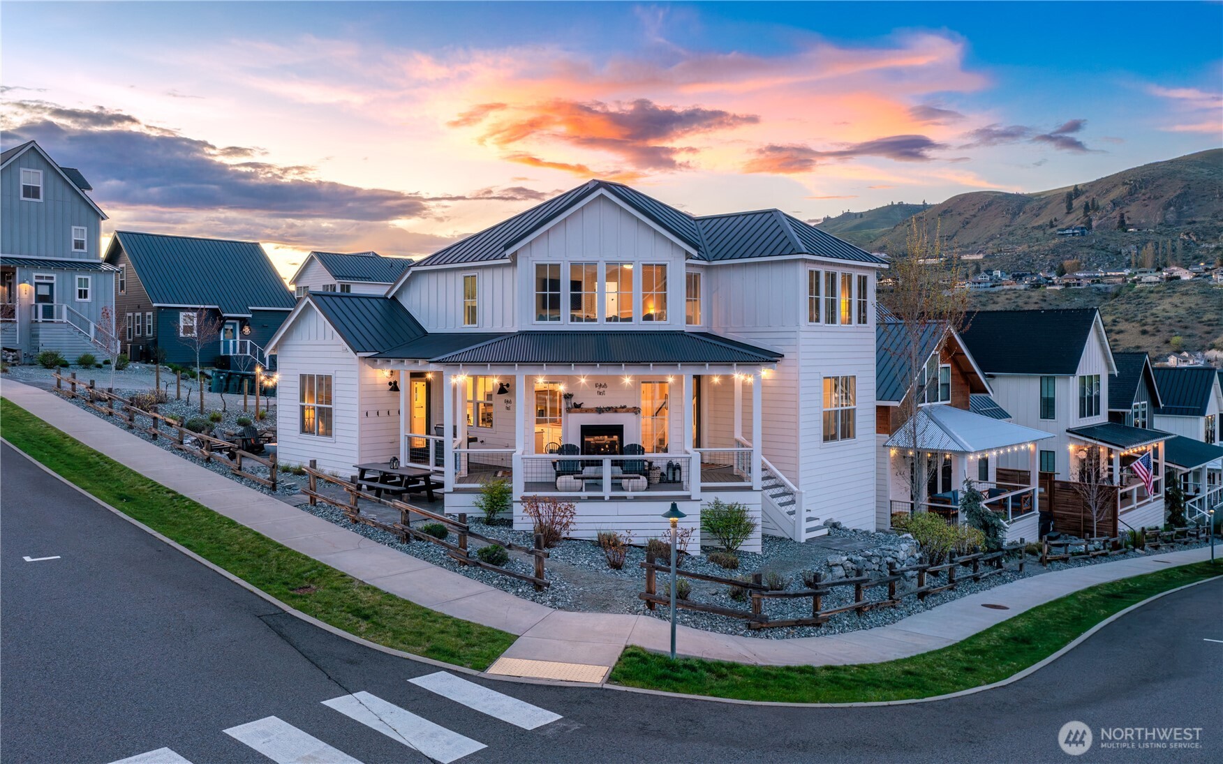 187 Bobcat Lane , Chelan, WA 98816