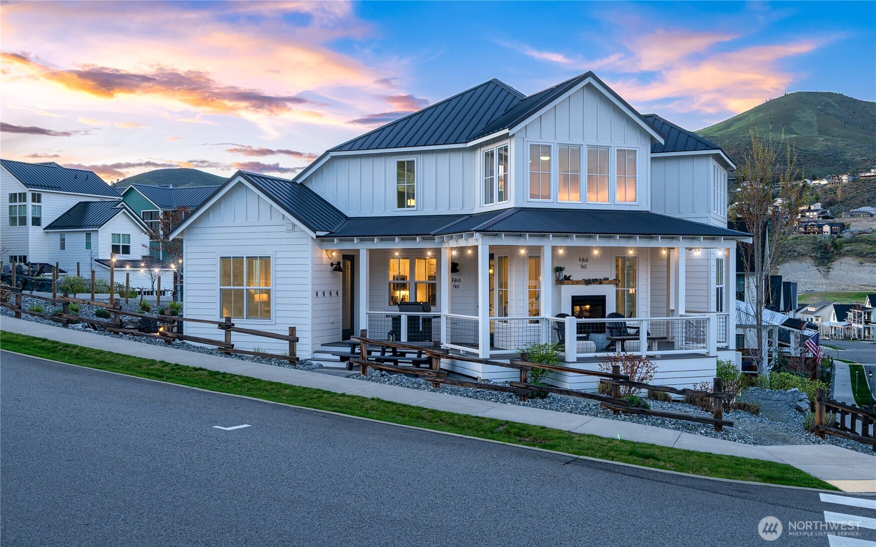 187 Bobcat Lane , Chelan, WA 98816