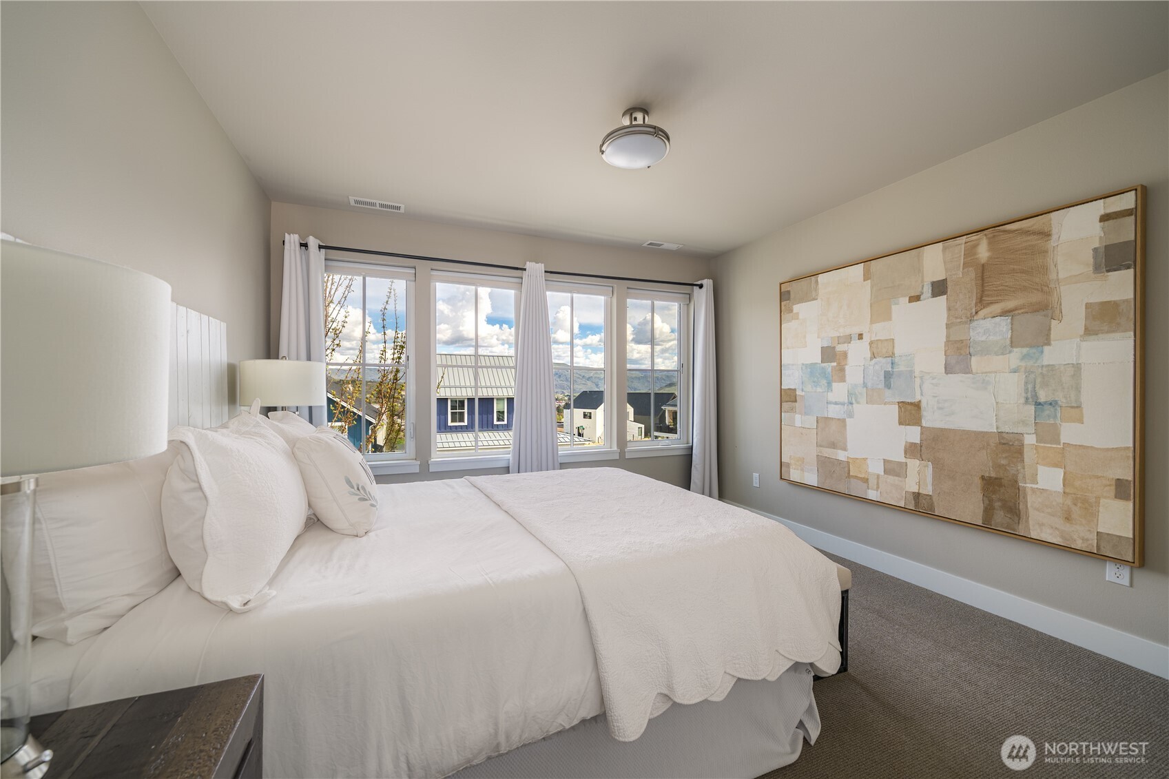 187 Bobcat Lane , Chelan, WA 98816