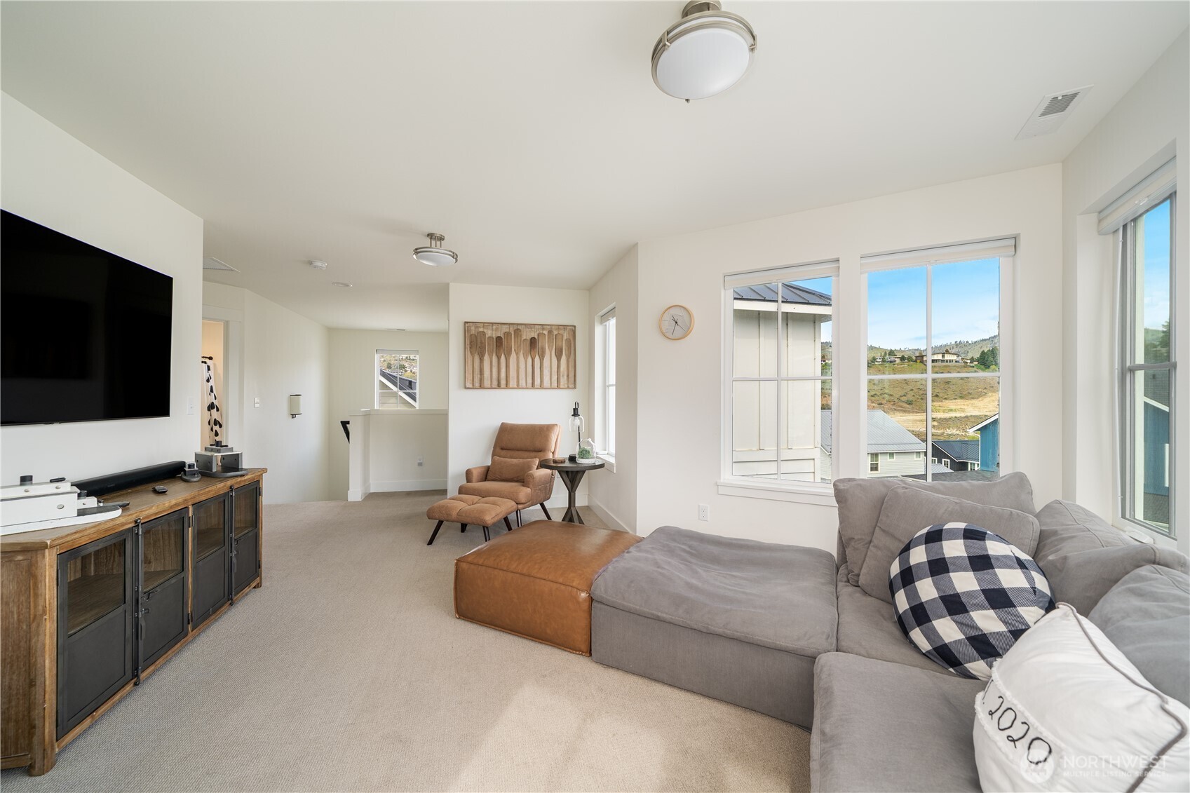 187 Bobcat Lane , Chelan, WA 98816