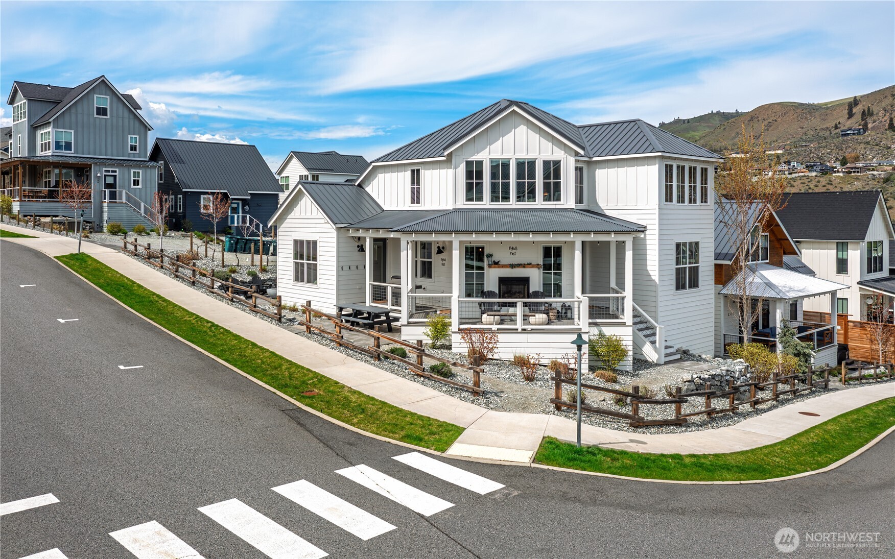 187 Bobcat Lane , Chelan, WA 98816