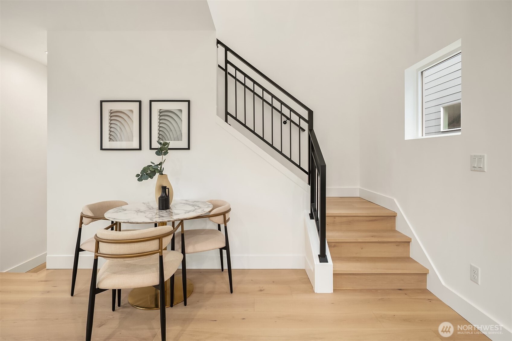 537 B N 70th Street , Seattle, WA 98103