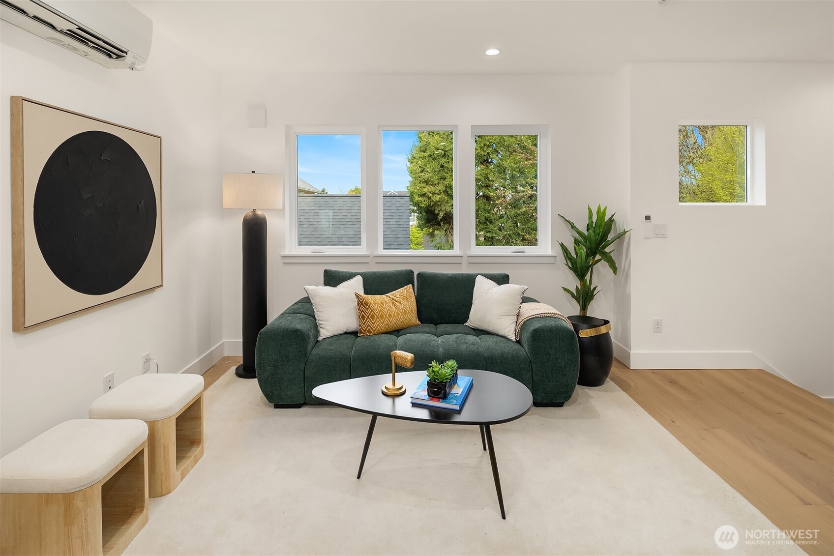 537 B N 70th Street , Seattle, WA 98103