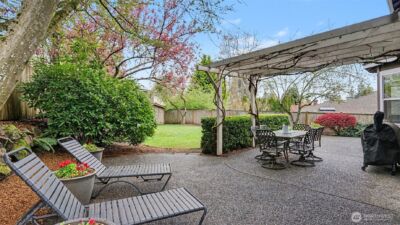 23926 25th Drive SE, Bothell, WA 98021 - Photo 38