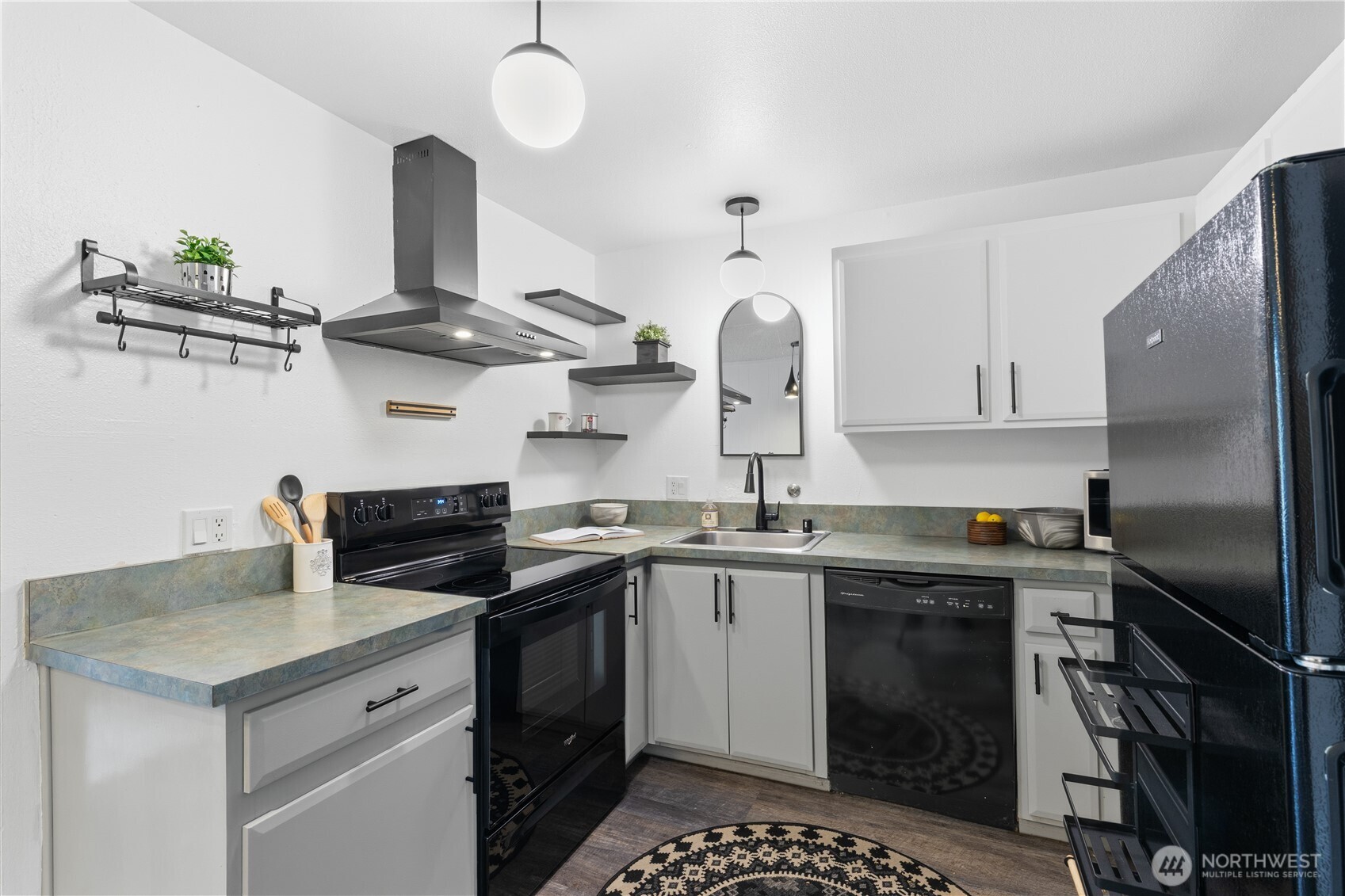 6352 137th Place NE #259, Redmond, WA 98052