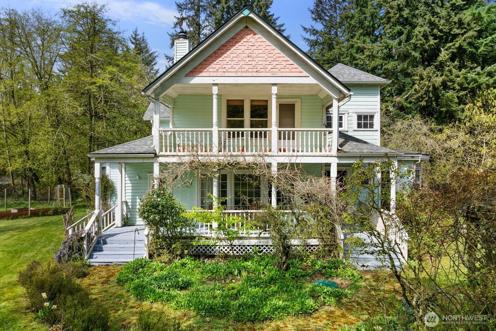 13130 SW 261st Place , Vashon, WA 98070