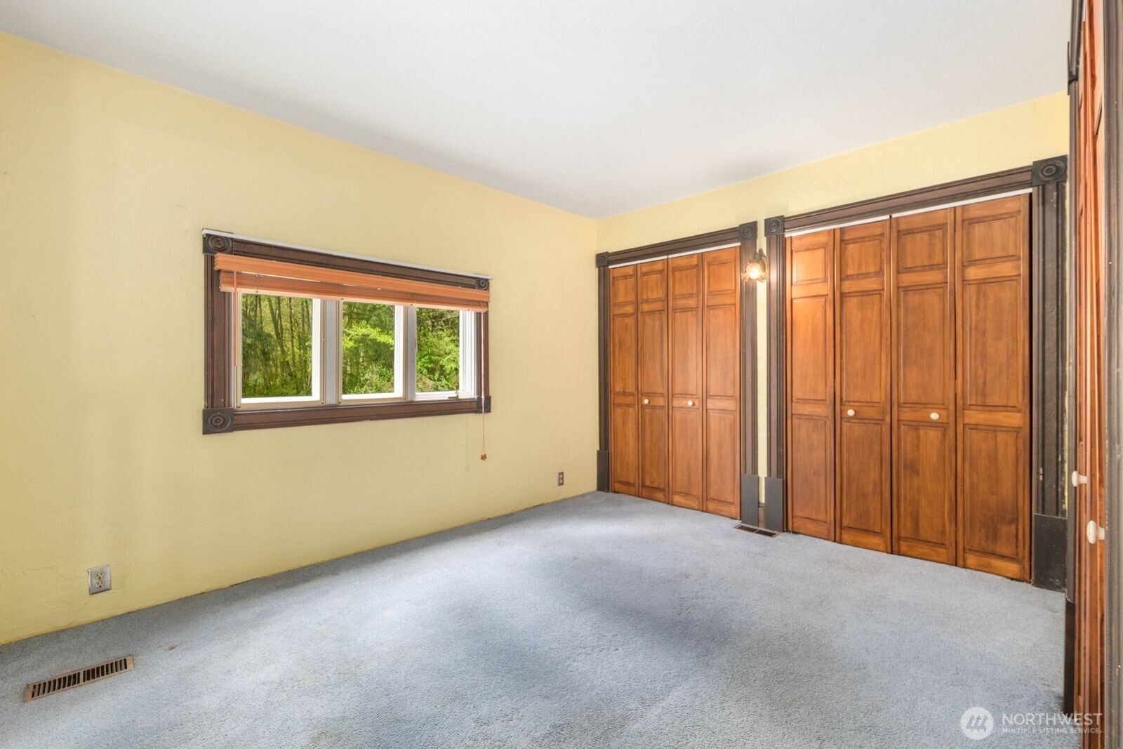 13130 SW 261st Place , Vashon, WA 98070