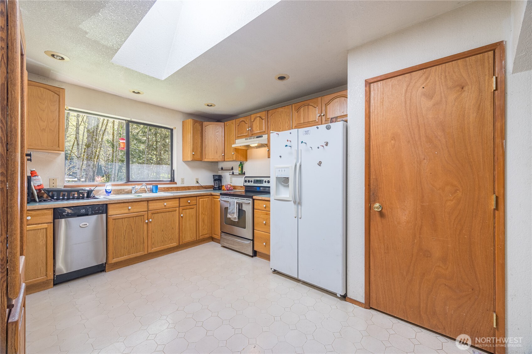 732 S Alder Lane , Port Angeles, WA 98362