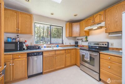 732 S Alder Lane , Port Angeles, WA 98362 - Photo 10