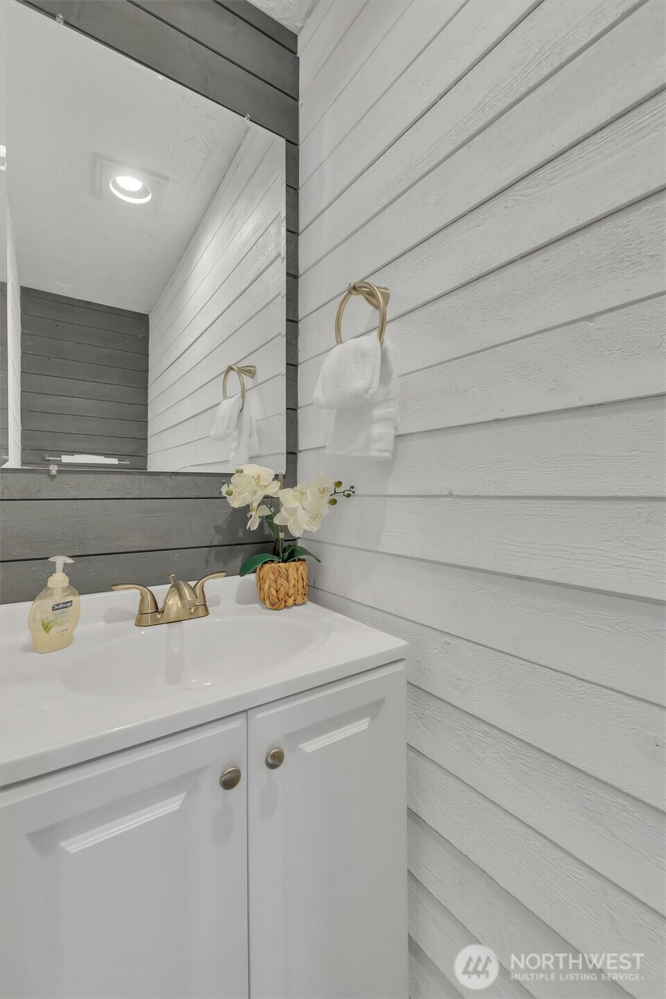 42921 SE 168th Place , North Bend, WA 98045