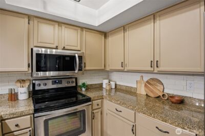 12905 126th Court NE #L105, Kirkland, WA 98034 - Photo 11