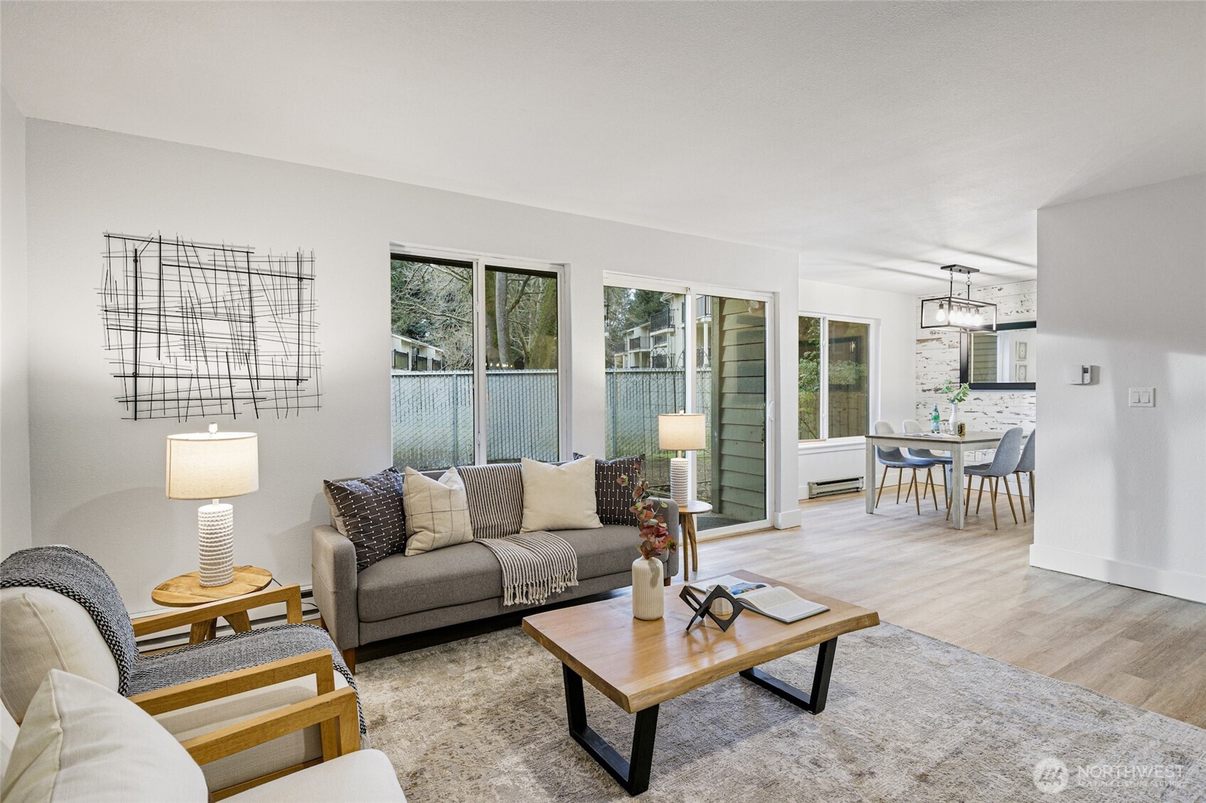 12905 126th Court NE #L105, Kirkland, WA 98034