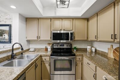 12905 126th Court NE #L105, Kirkland, WA 98034 - Photo 7