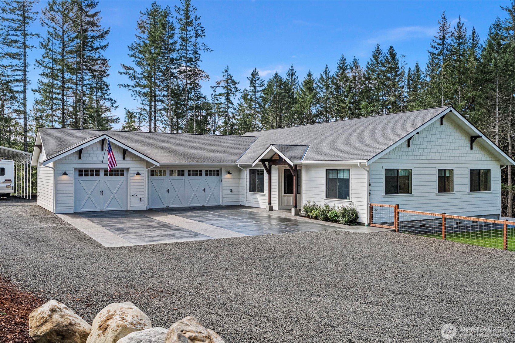 10128 Merlins Lane NW, Bremerton, WA 98312