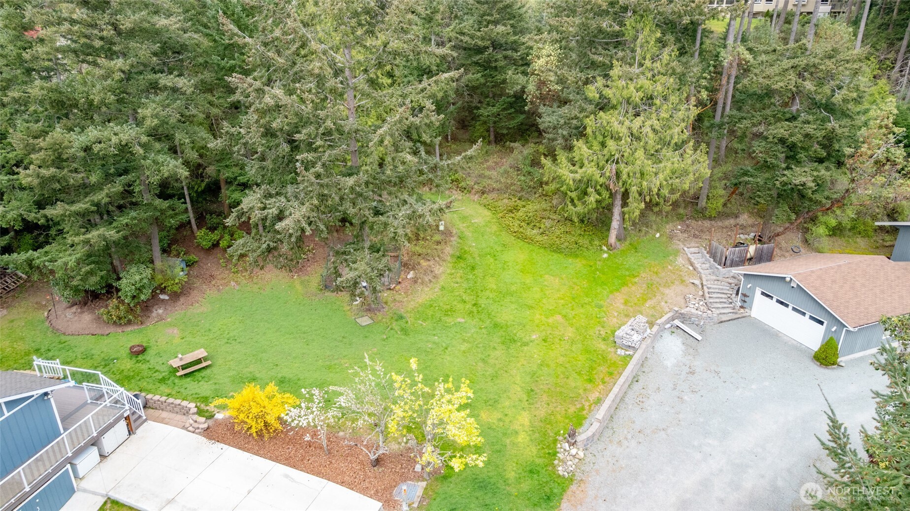 689 Sitka Place , La Conner, WA 98257