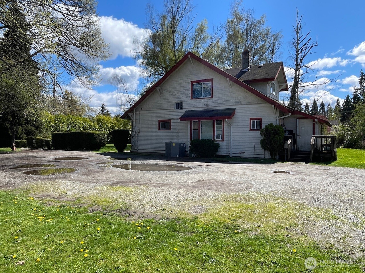 8818 E D Street , Tacoma, WA 98445