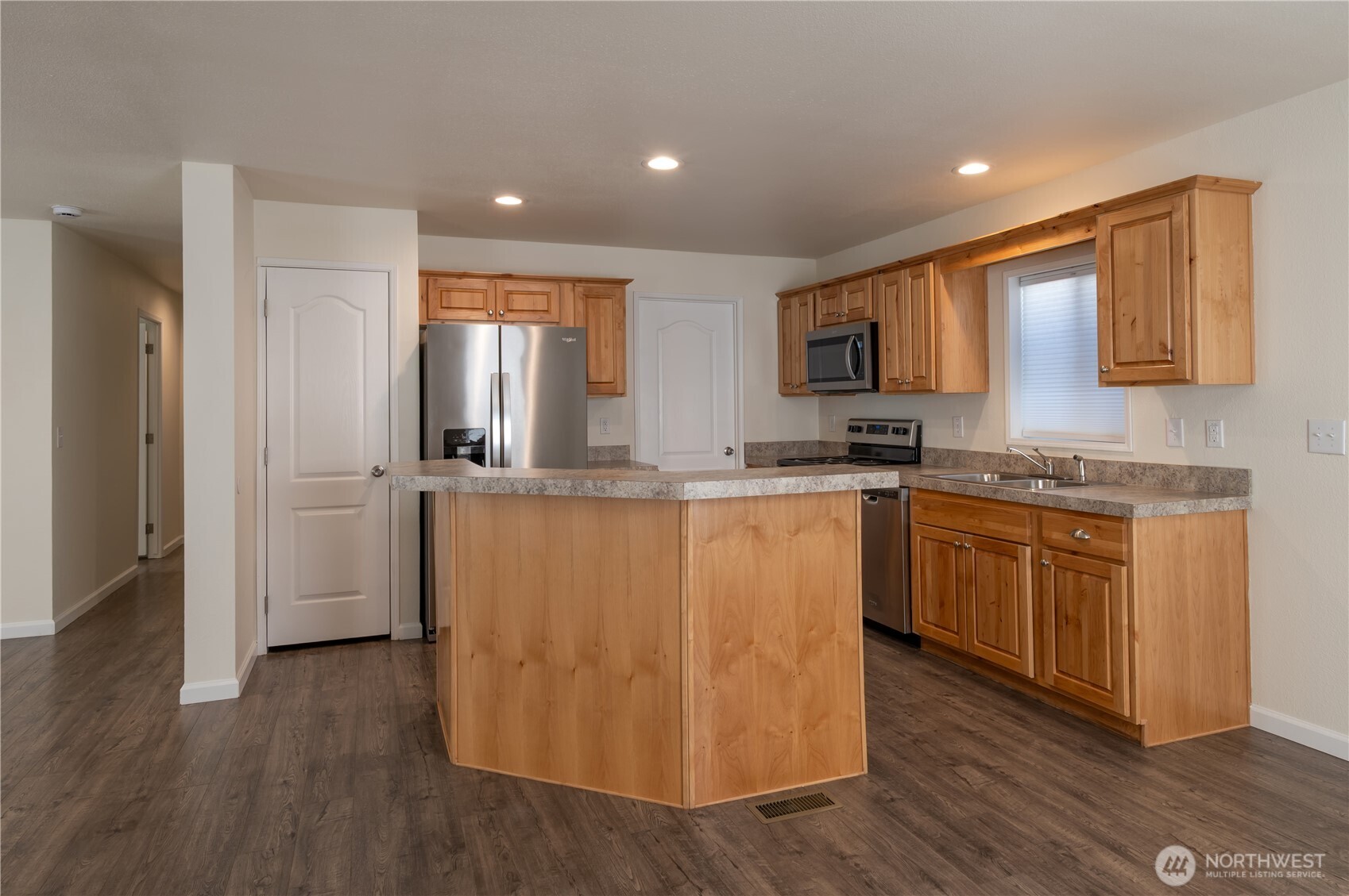 121 Cottonwood Lane , Sequim, WA 98382
