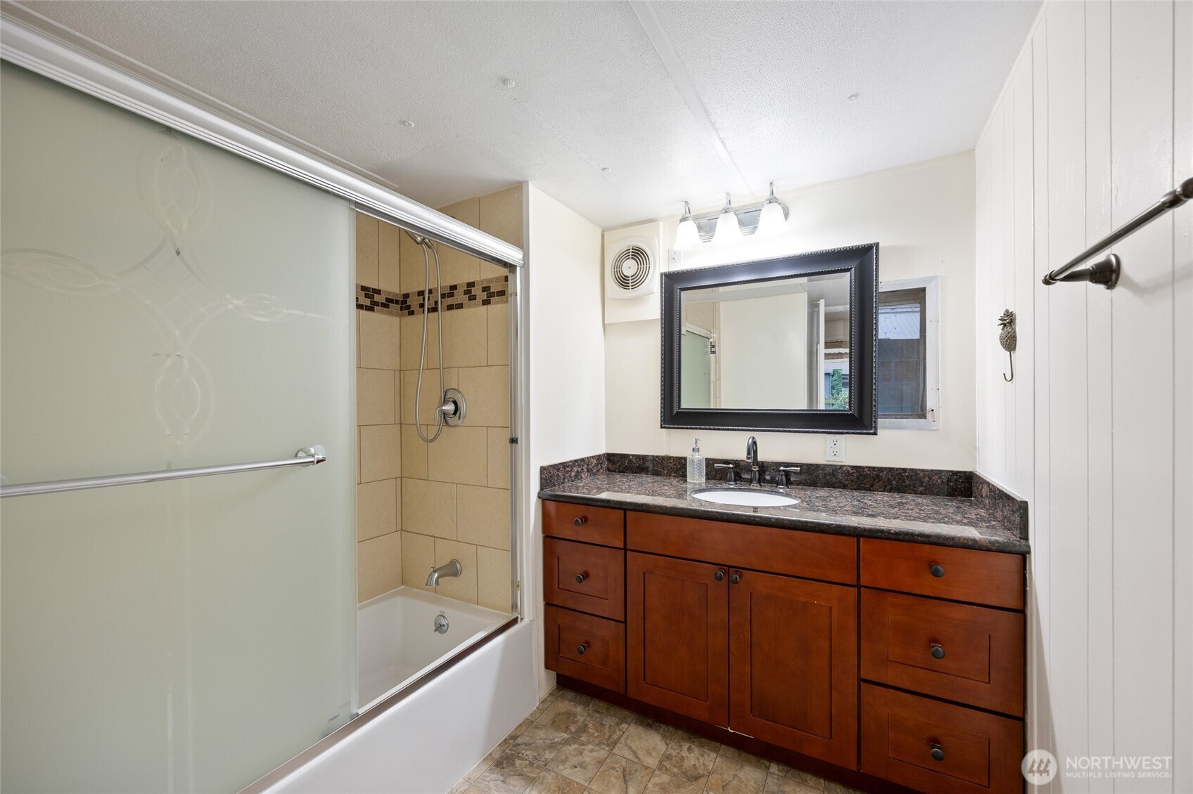 17018 84th Avenue Ct E, Puyallup, WA 98375