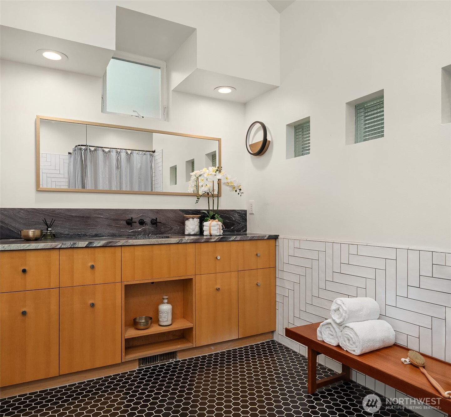 603 Wellington Avenue , Seattle, WA 98122