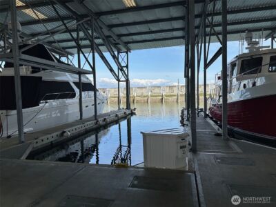3101 V Place #20, Anacortes, WA 98221
