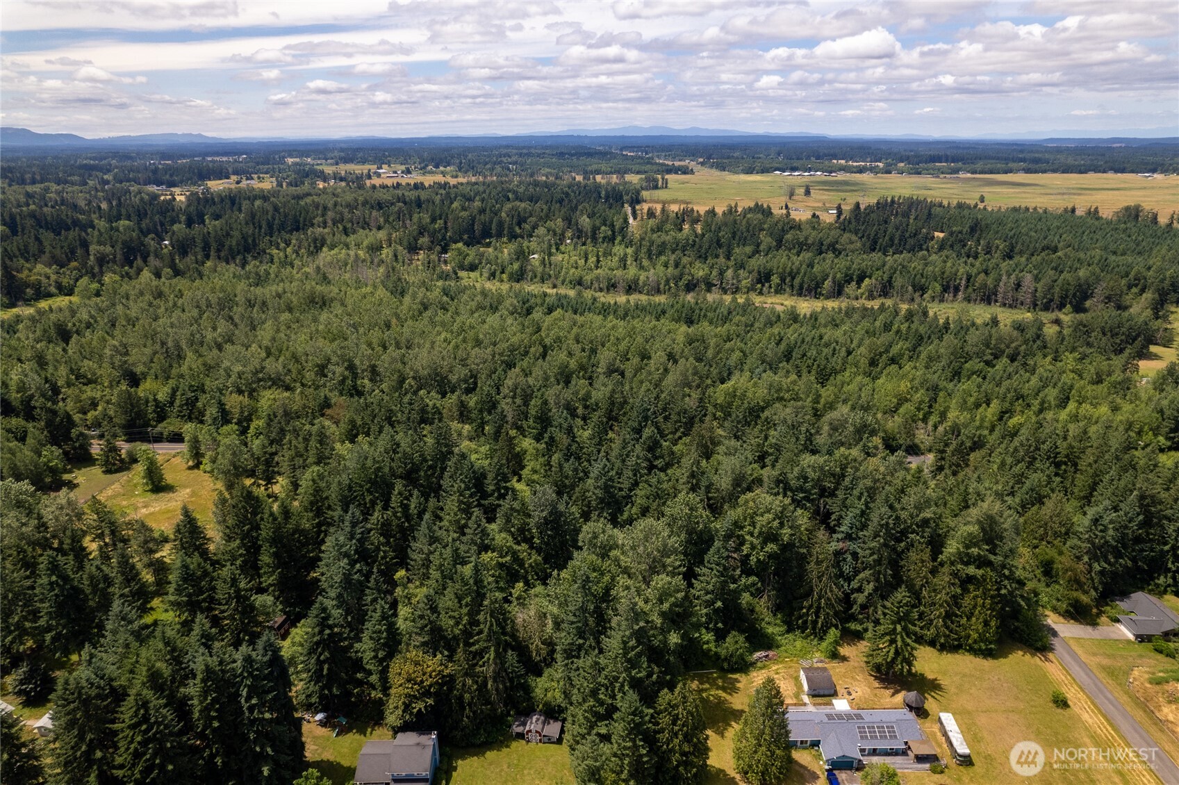 328 XX 16th Avenue S, Roy, WA 98580