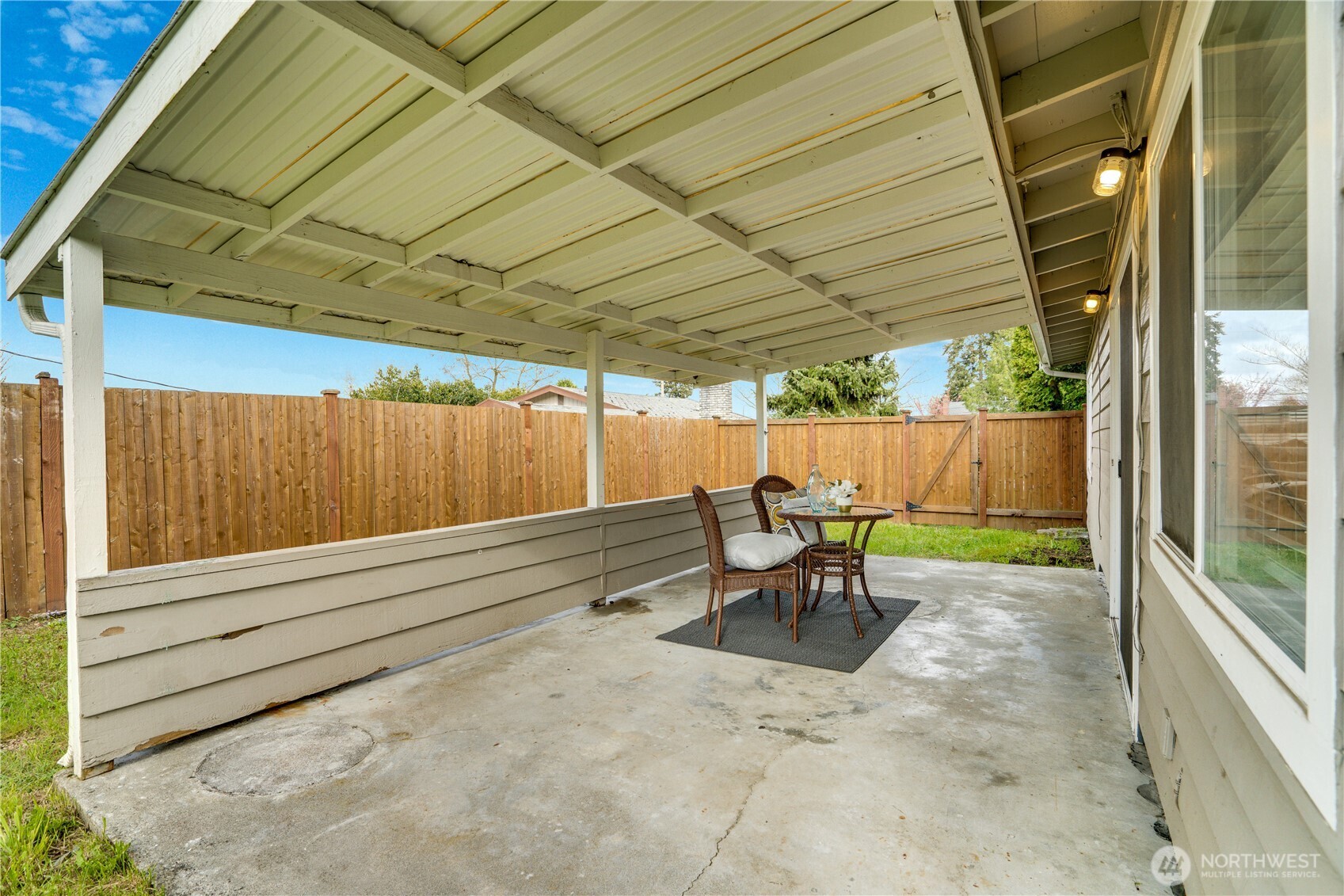 720 S Monroe Street , Tacoma, WA 98405