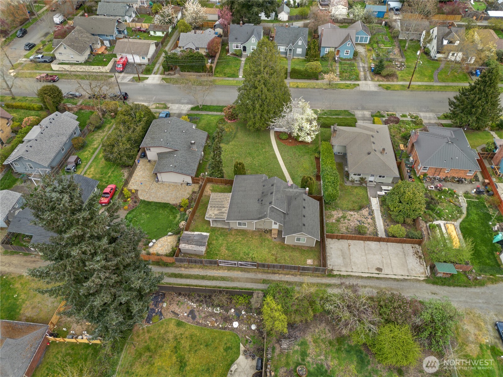 720 S Monroe Street , Tacoma, WA 98405
