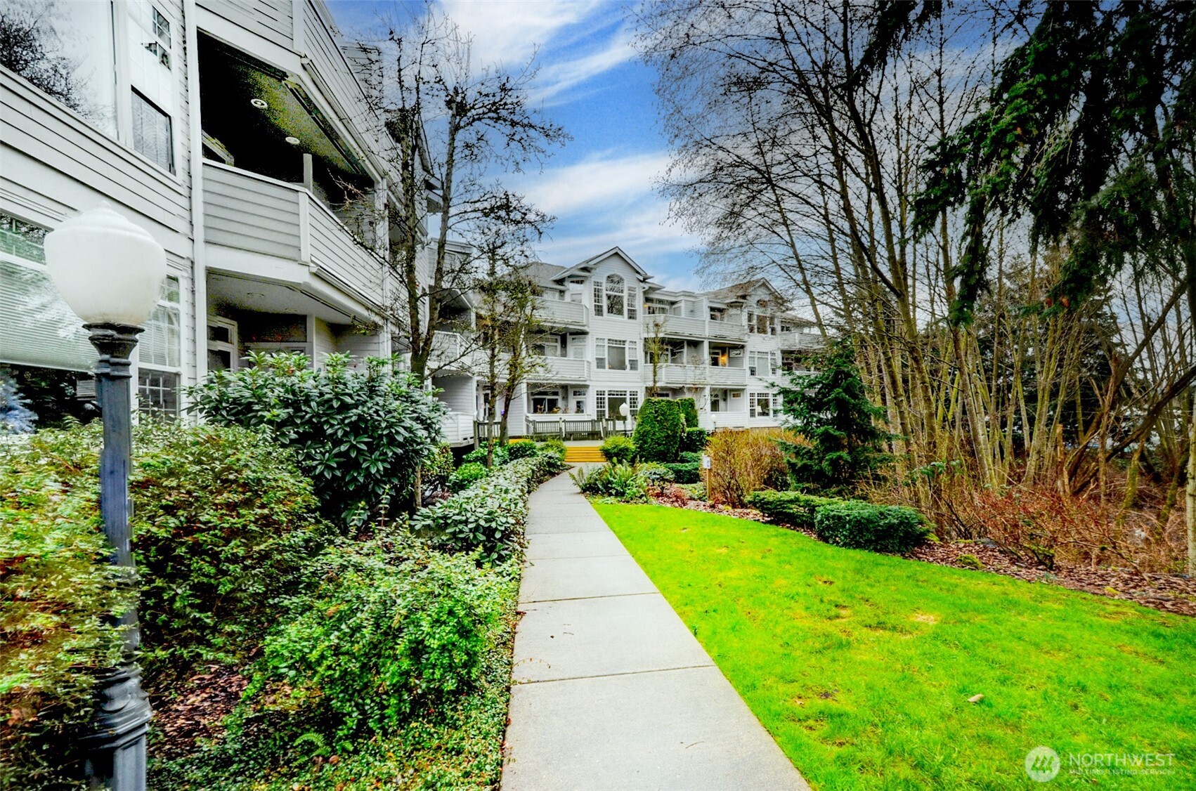 19412 48th Avenue W #209, Lynnwood, WA 98036