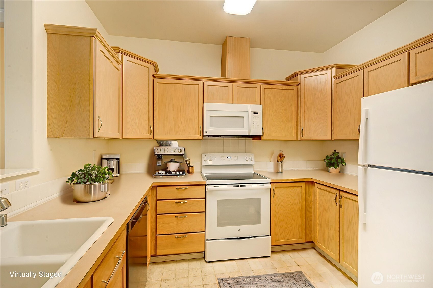 19412 48th Avenue W #209, Lynnwood, WA 98036