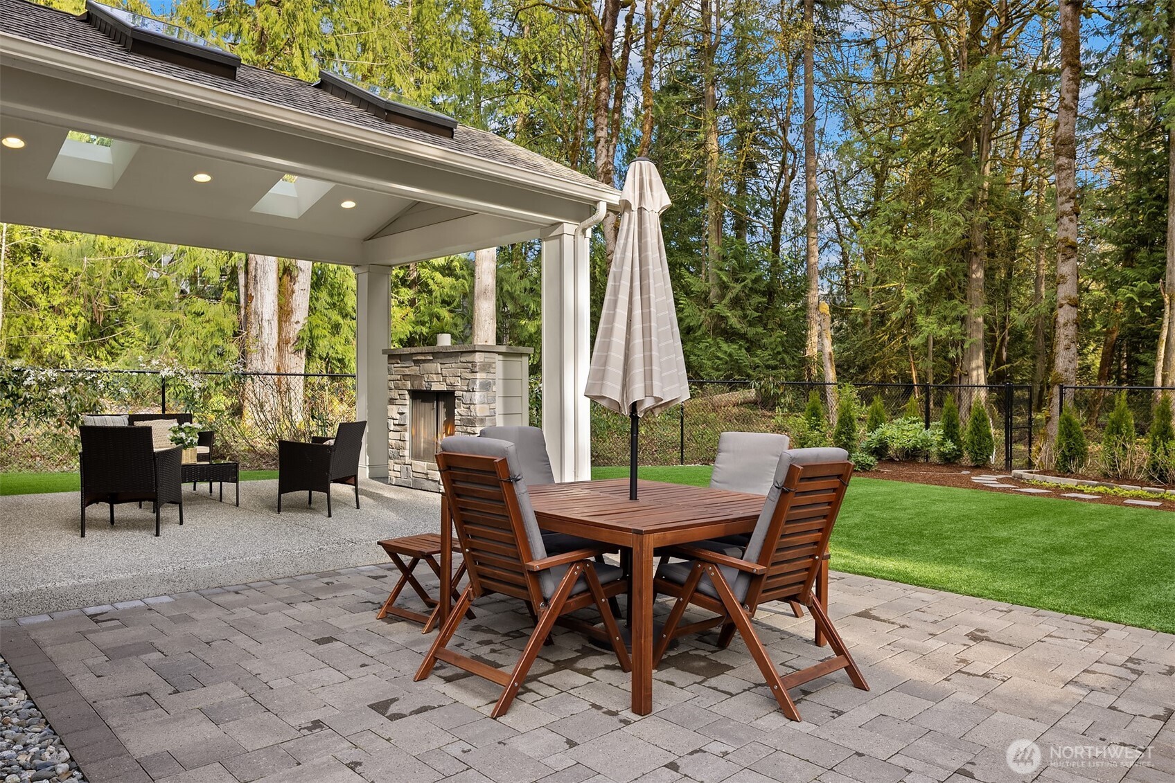 23959 NE 25th Street , Sammamish, WA 98074