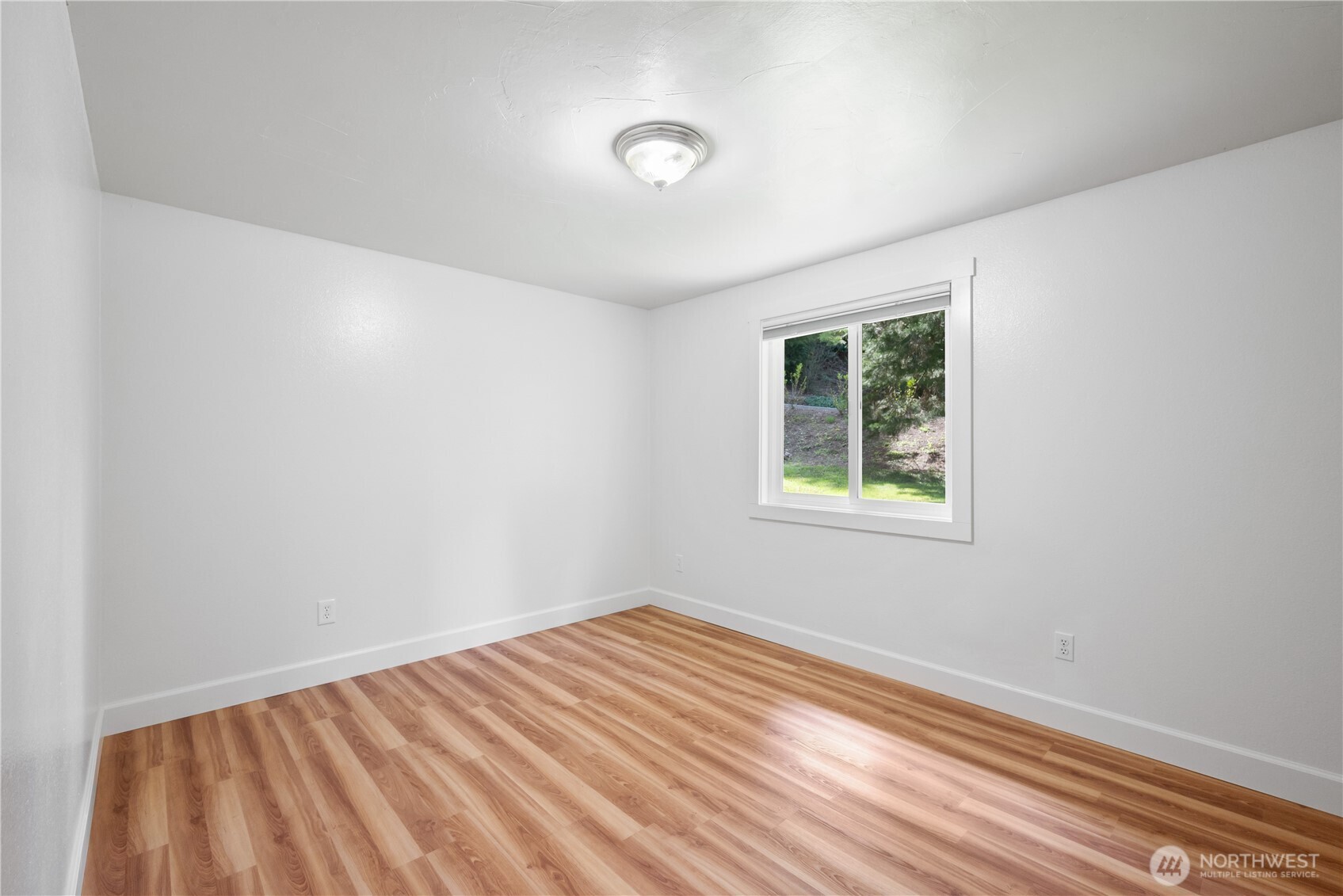 976 Sandy Bend Road , Castle Rock, WA 98611