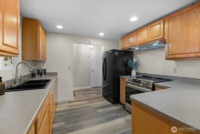 7720 156th Street SE, Snohomish, WA 98296 - Photo 10