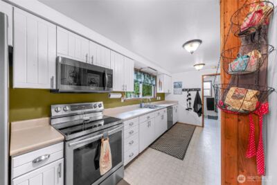 10983 Mary Lane , Burlington, WA 98233 - Photo 7