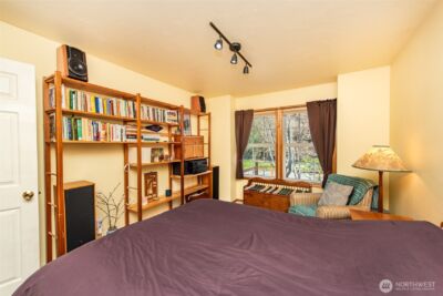2010 Westview Dr , Port Angeles, WA 98363 - Photo 18