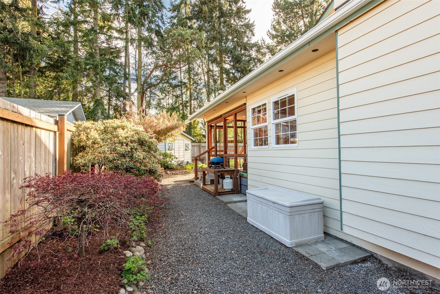 2010 Westview Dr , Port Angeles, WA 98363