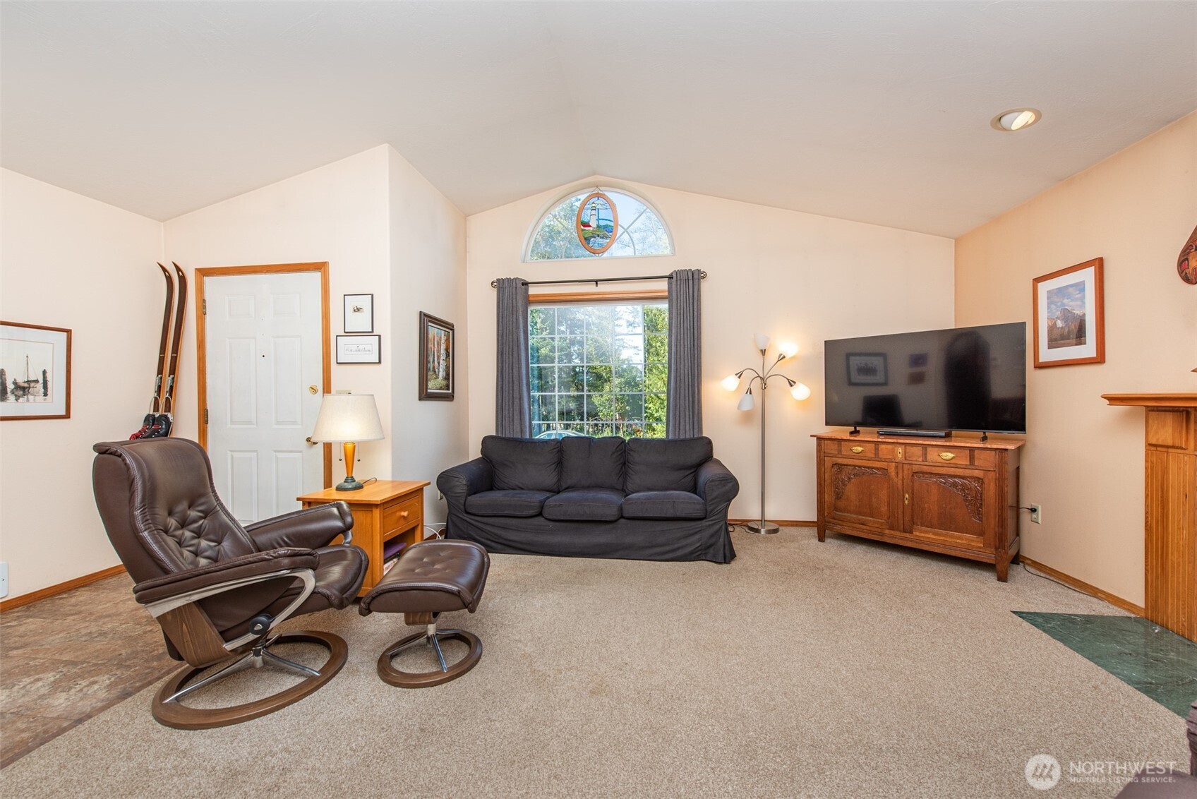 2010 Westview Dr , Port Angeles, WA 98363