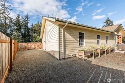 2010 Westview Dr , Port Angeles, WA 98363 - Photo 34