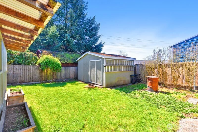 12219 76th Avenue S, Seattle, WA 98178-4402