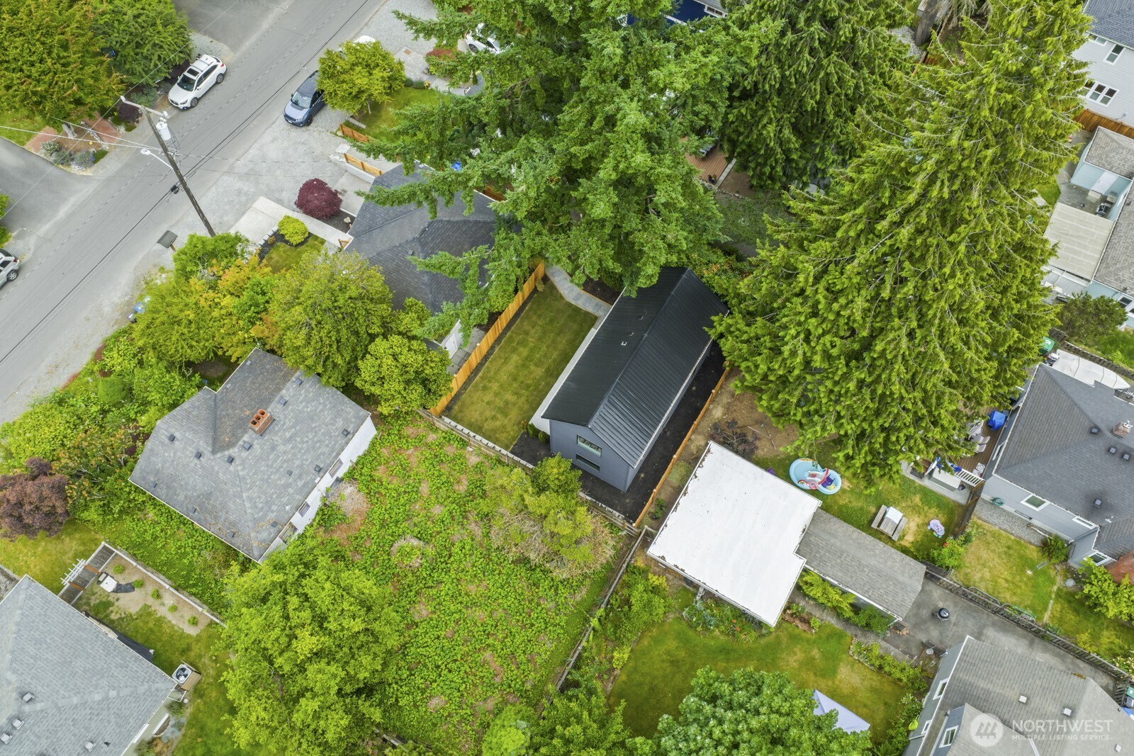 3539 NE 88th Street #A, Seattle, WA 98115-3643