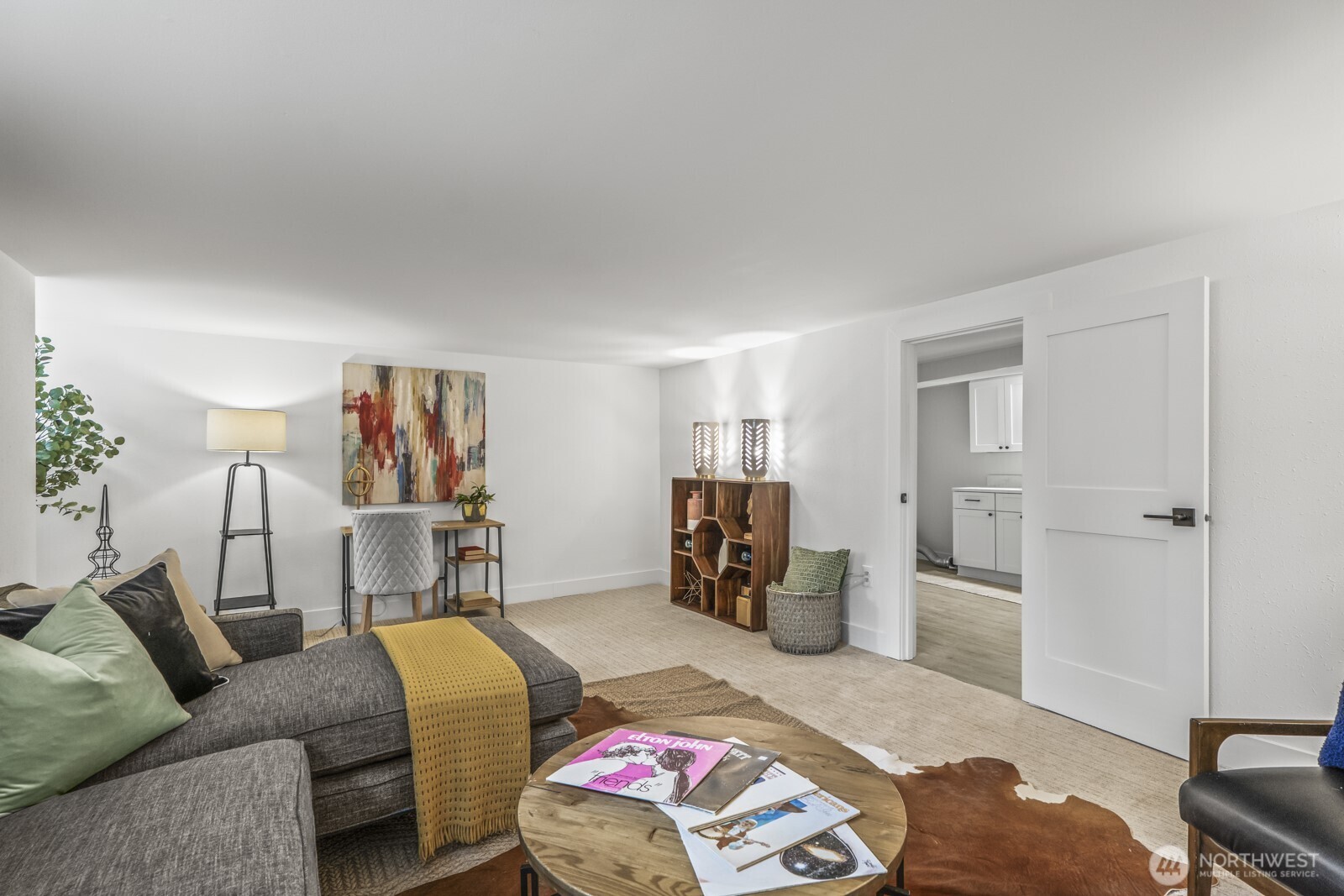3539 NE 88th Street #A, Seattle, WA 98115-3643