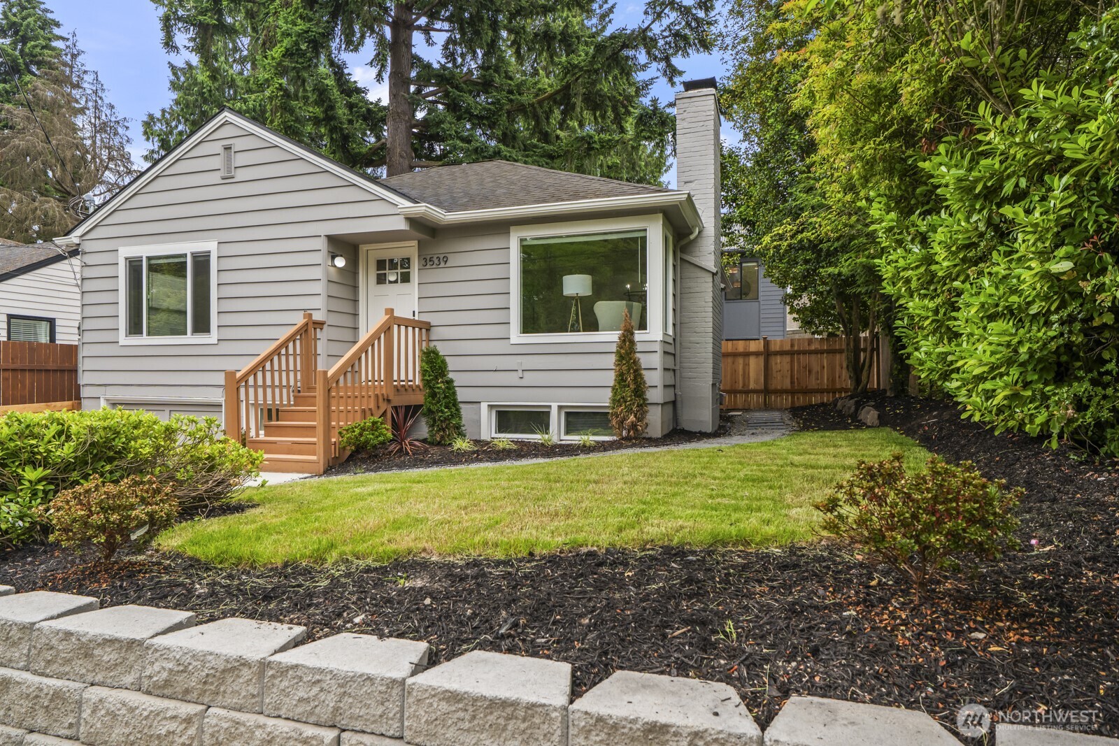 3539 NE 88th Street #A, Seattle, WA 98115-3643