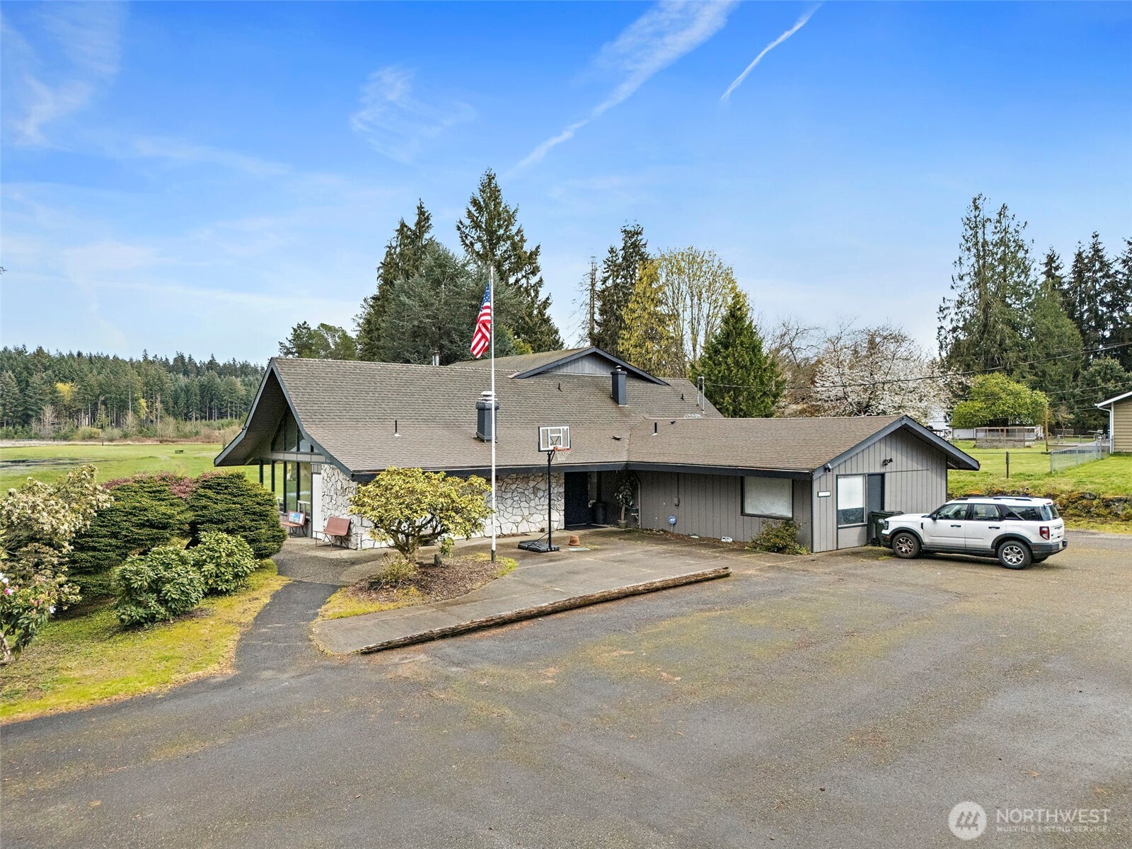 2741 113th Way SW, Olympia, WA 98512