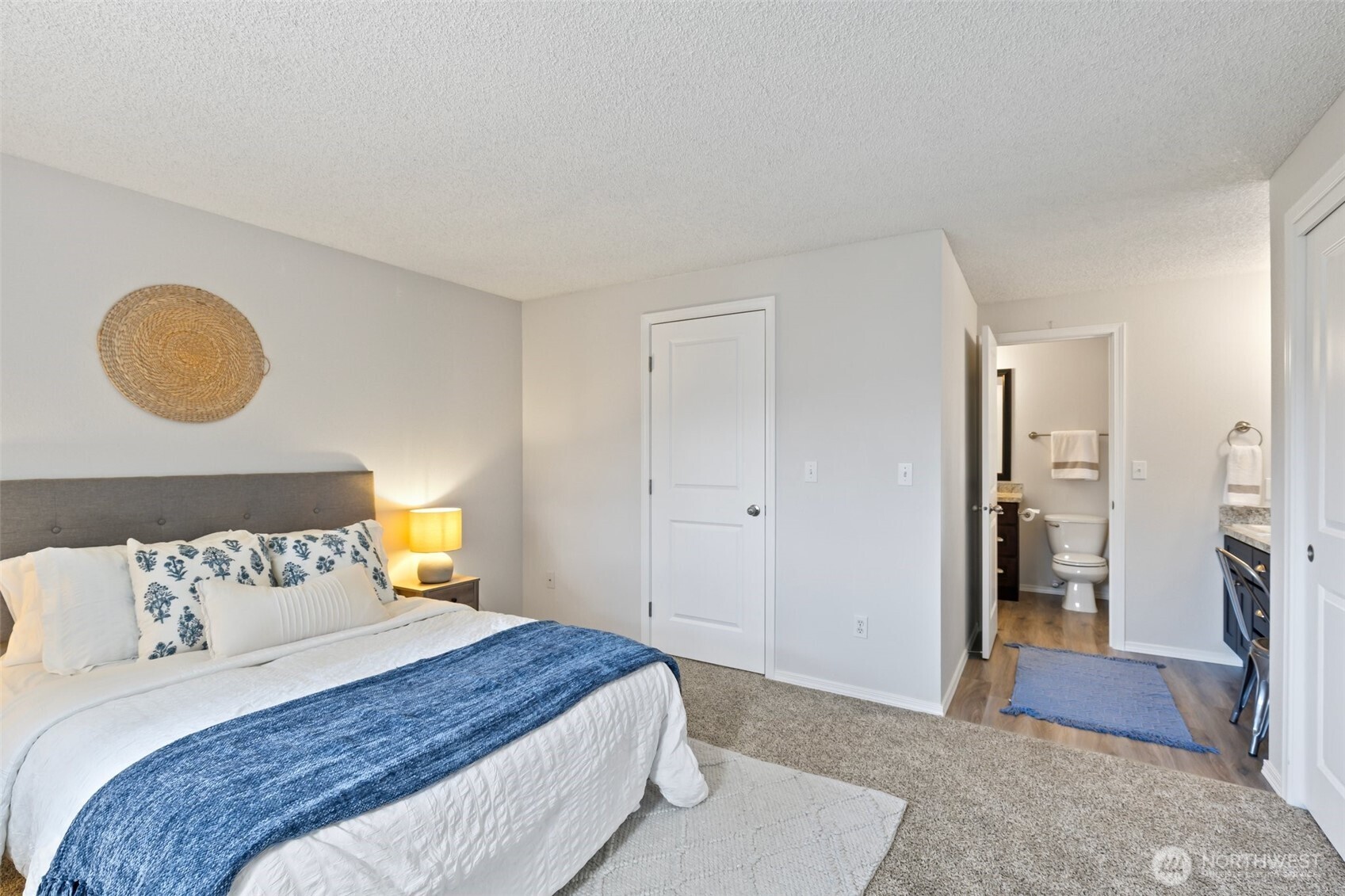 328 9th Avenue SE #D5, Puyallup, WA 98372