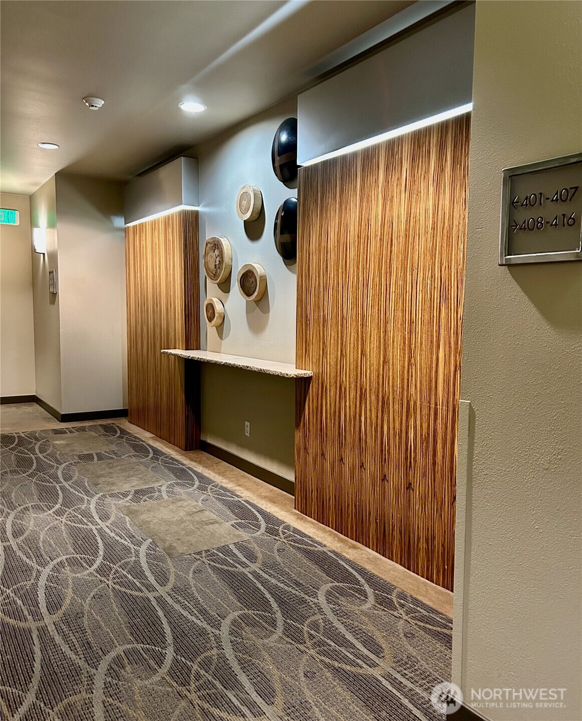 1900 Alaskan Way #402, Seattle, WA 98110