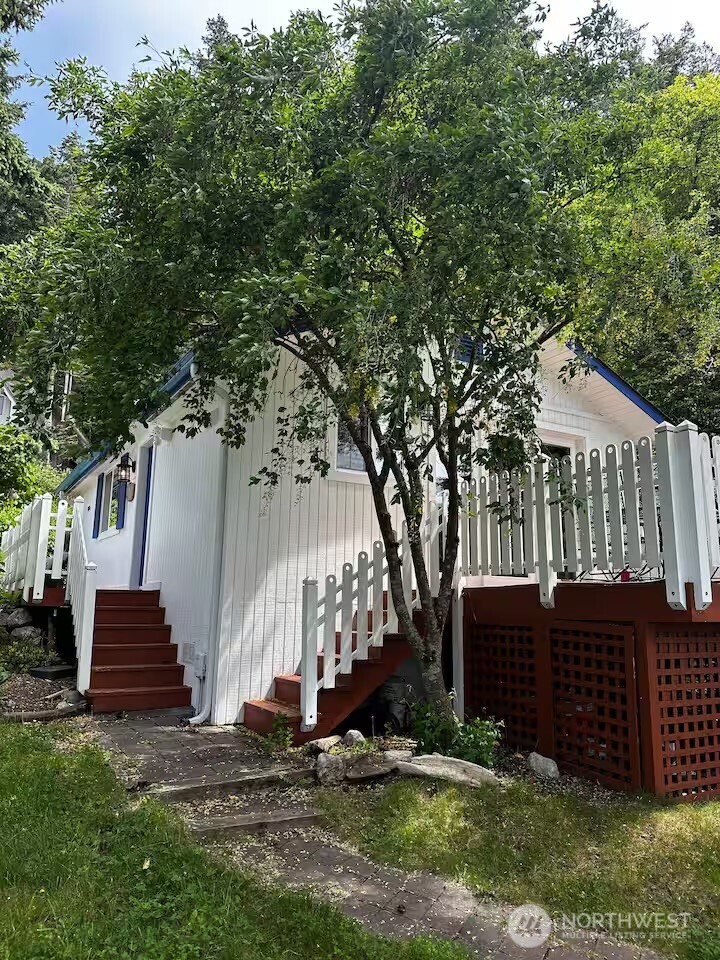 5244 Deer Harbor Road , Orcas Island, WA 98245