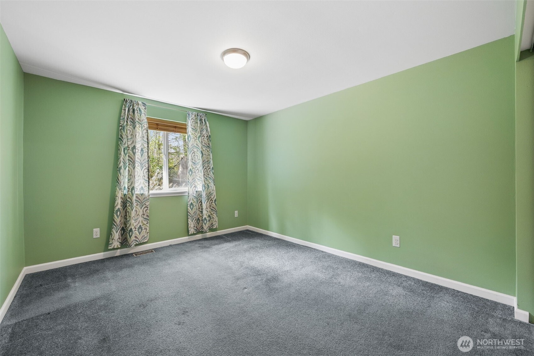 10410 357th Street E, Eatonville, WA 98328