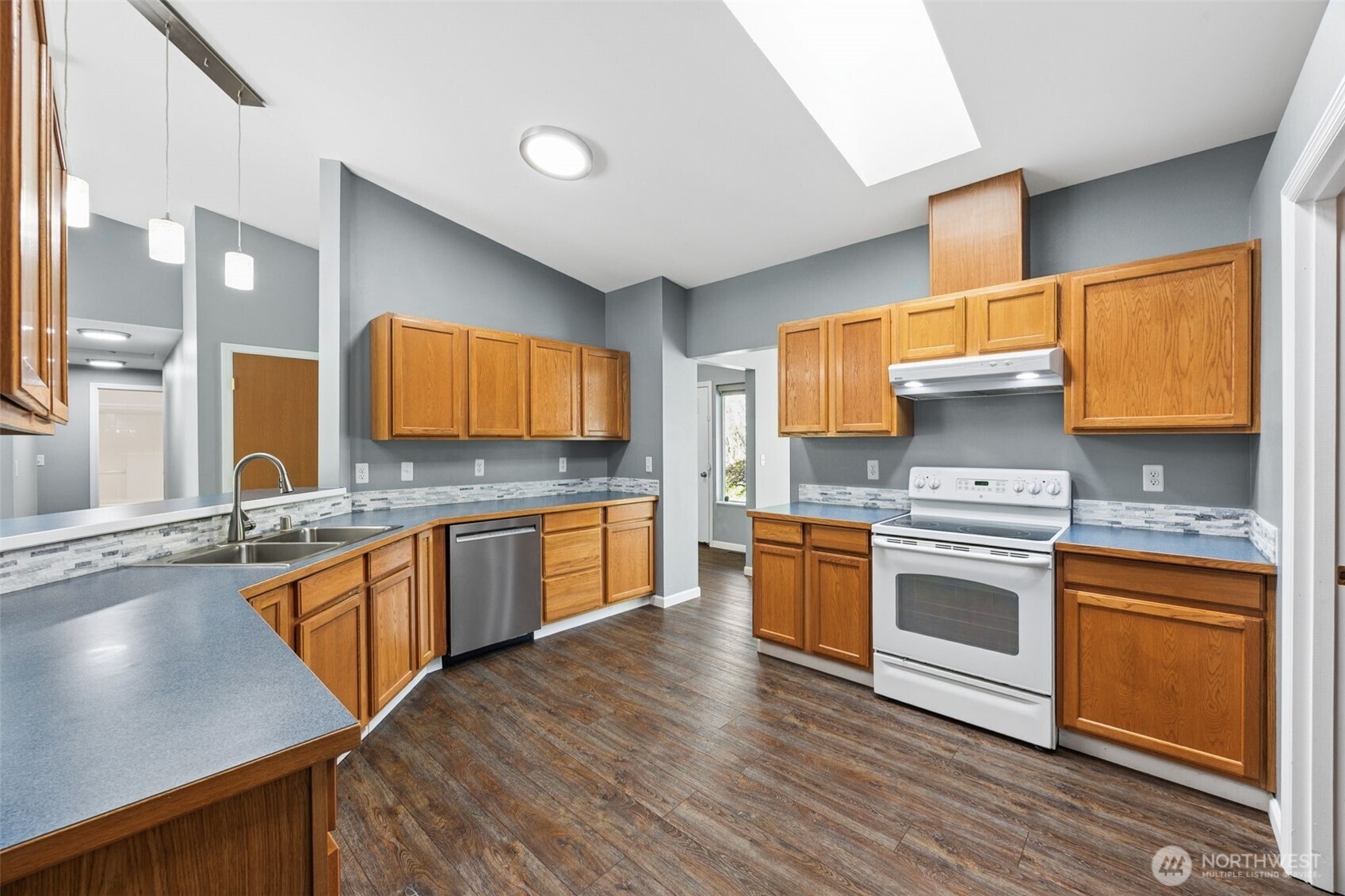 10410 357th Street E, Eatonville, WA 98328