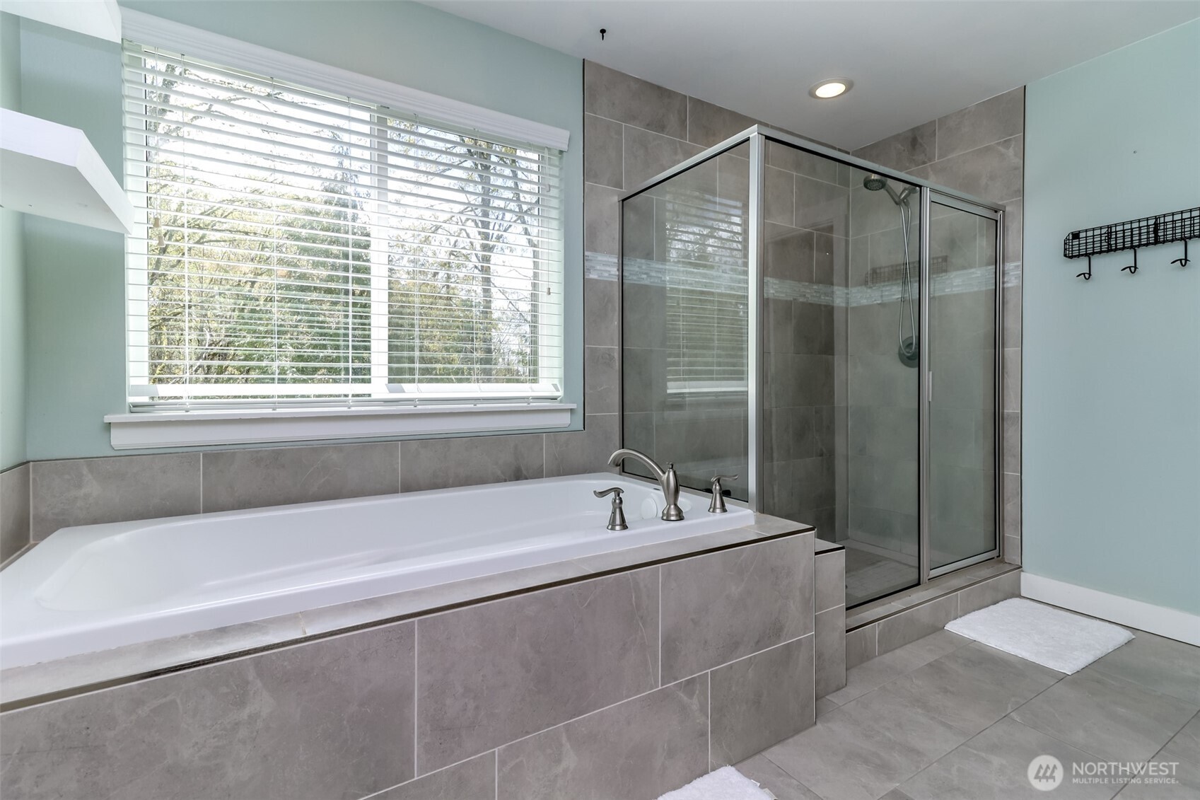 20531 SE 258th Place , Covington, WA 98042