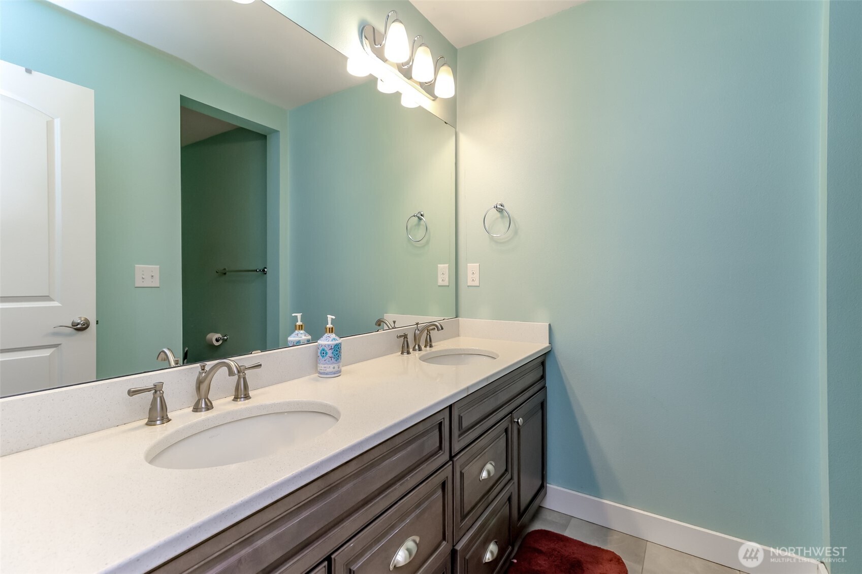 20531 SE 258th Place , Covington, WA 98042